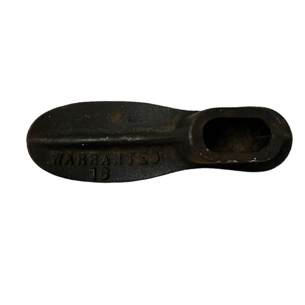 Vintage Cast Iron Cobbler Shoe Maker Form #16